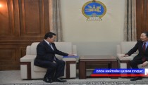 2015 оны төсвийн хүрээний мэдэгдлийг дахин өргөн барилаа