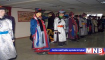 Монголын үндэсний музейн үзмэрт Казах дээл нэмэгдэв