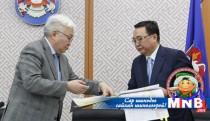 Нийслэлийн Засаг дарга удирдлагын багтай “Үр дүнгийн гэрээ” байгууллаа