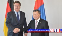 Холбооны Эдийн засгийн хамтын ажиллагаа, хөгжлийн яамны парламентын Төрийн нарийн бичгийн дарга Ё...