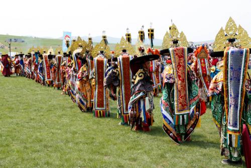 “Даншиг наадам-Хүрээ цам-2015” шашин, соёлын наадам болж өндөрлөлөө