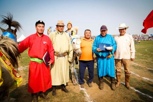 “Даншиг наадам-Хүрээ цам-2015” шашин, соёлын наадам болж өндөрлөлөө