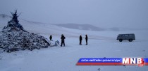 Орон нутгийн сурагчдыг амралтаар нь хүргэж өгч байна 