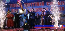 Улсын тэргүүний сумын шагналыг гардууллаа
