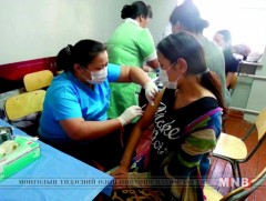 Өмнөговь аймгийн иргэд улаан бурхны эсрэг вакцинд хамгийн идэвхитэй хамрагдаж байна