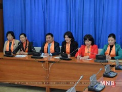 Шинэ хууль гэр бүлийн хүчирхийллийг таслан зогсооход чухал хувь нэмэр оруулна гэв