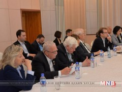 УИХ-ын байнгын хороодын гишүүд АНУ-ын Конгрессын гишүүдтэй санал солилцов