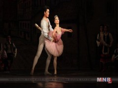 “Цэнхэр нүдэн бүсгүй” бүжнэ 