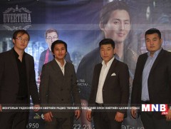 Гадаадад суугаа монголчуудыг клипэнд тоглуулна 