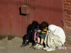 Эрсдэлт нөхцөлд амьдарч байгаа хүүхдүүдэд хөгжил, хамгааллын үйлчилгээ үзүүлнэ