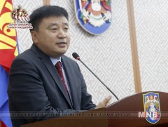 Нийслэлийн Засаг дарга НЗДТГ-ын албан хаагчидтай уулзлаа