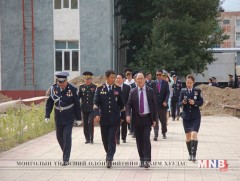 Хууль зүйн сайд цагдаагийн байгууллагын үйл ажиллагаатай танилцав