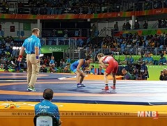 Э.Сумъяа эхний барилдаанаа хийлээ /Бичлэг/