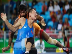 АНУ-ын чөлөөт бөхийн холбооныхон Г.Мандахнаранг ялсан гэж жиргэжээ 