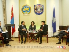 Хотын утааг багасгах шинэ технологи нэвтрүүлэх талаар санал солилцов