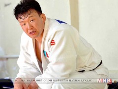 Найдвар алддаггүй Найдангийн хүү өнөөдөр барилдана