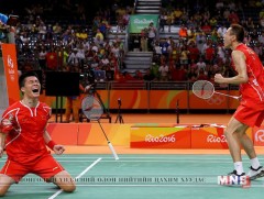 БНХАУ-ын тамирчид бадминтоны аварга болов