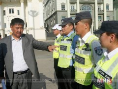 Оюутан цагдаа, олон нийтийн цагдаагийн тоог нэмж, ажлын байрыг нэмэгдүүлнэ