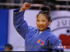 Монгол тамирчин медалийн болзол  хангалаа