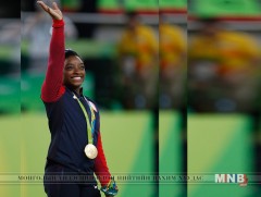 Аугаа Саймон Байлес