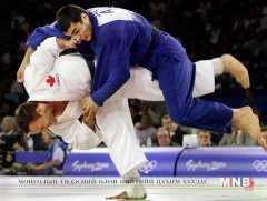 Жүдо бөхийн барилдаан эхэллээ