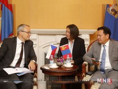 Чехийн Гадаад хэргийн дэд сайдаар ахлуулсан бизнесийн групп Улаанбаатар хотод айлчилна