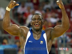 Сонгомол барилдааны 130 кг-ын жингийн аваргууд тодров