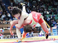 С.Батцэцэг хатуухан сугалаа татлаа 