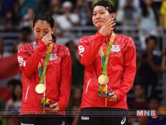 Японы баг бадминтоны алтан медалийн эзэд боллоо