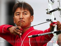 ОУХМ Ж.Гантөгс Монголын тамирчдын “салхийг хагална”