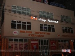 Баар, цэнгээний газруудыг 00:00 цаг хүртэл ажиллуулах захирамж гараагүй 