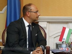 БНУУ-ын төлөөлөгчдийг хүлээн авч уулзлаа