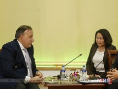 Алдарт Филаделфиа оркестр Улаанбаатар хотод тоглоно