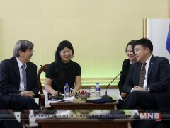 Азийн хөгжлийн банкны захирлуудтай уулзлаа