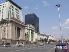 Нийслэлийн 2017 оны төсвийн төслийг өргөн барилаа