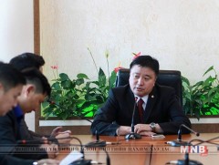 Оюутнууд хотын даргын уриалгад нэгдлээ