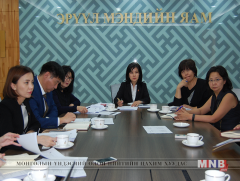 Эрүүл мэндийн даатгалын тогтолцоог бэхжүүлэхээр ажиллаж байна