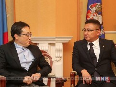 Хүчилтөрөгчийн эмчилгээний тоног төхөөрөмж танилцууллаа