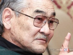 Эрлэг номун хаанд П.Цэрэндагва тоглохоор болжээ