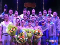 “Алтан цом”-ын эзэд эх орондоо ирлээ 