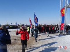 Д.Сумъяа өвлийн спортын бамбарыг асаалаа