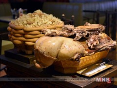 Цагаан сарын үзэсгэлэн худалдаа хаана гарч байна вэ