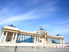 Засгийн газрын гишүүд нийслэлд ажиллана