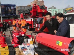 Газар хөдлөлтийн аюулаас урьдчилан сэргийлэх техник, тоног төхөөрөмжийг хүлээлгэн өглөө