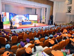 Хүүхдийн чуулган болов