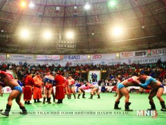 Аймгийн начин Э.Баасанжав түрүүллээ