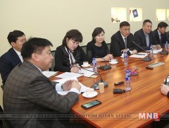 Иргэдийг хүлээн авч уулзлаа