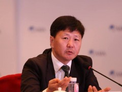 Зохиолч, яруу найрагч Б.Баярсайханы “Нацагдоржийн хишиг” цэнгүүн өнөөдөр болно