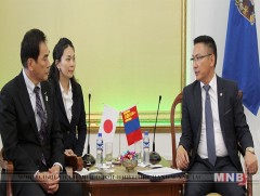 Мияконожо хотын ИТХ-ын даргатай уулзлаа 