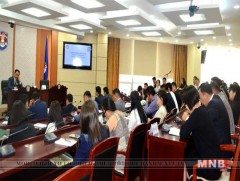 “Нийслэлийн иргэдэд газар өмчлүүлэх ажлын явц, үр дүн” хэлэлцүүлэг боллоо